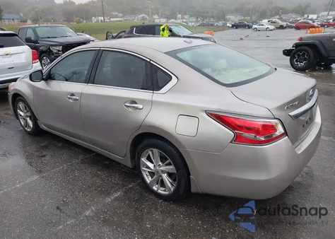 2015 Nissan Altima 2.5 Sl из США, поврежденный, VIN 1N4AL3AP2FN886364